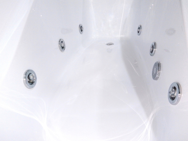 Timo IVA 160x100 R (в комплекте слив, каркас, боковой гидромассаж, гидромассаж спины, хромотерапия)