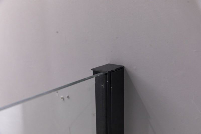 Esbano ESD-7015B 90*90*200 L/R с поддоном